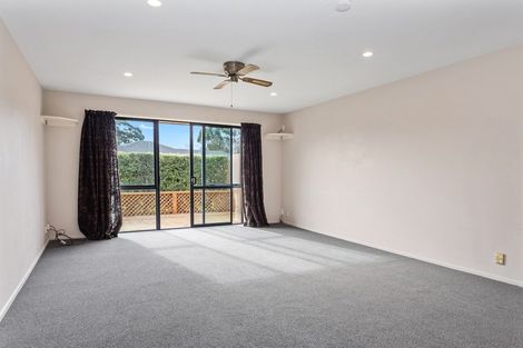 Photo of property in 1 Newton Place, Amberley, 7410