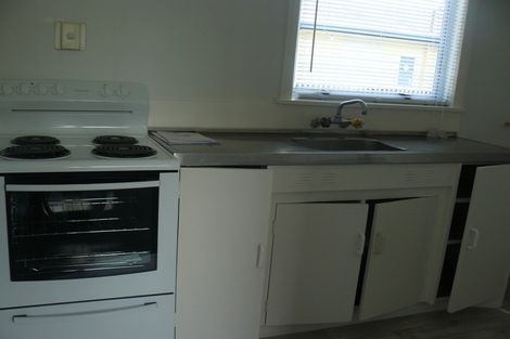 Photo of property in 3/92 Parkers Road, Tahunanui, Nelson, 7011