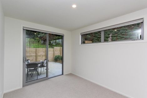 Photo of property in 4 Mackillop Way, Brooklands, New Plymouth, 4310