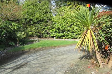 Photo of property in 16 Moore Street, Milton, 9220