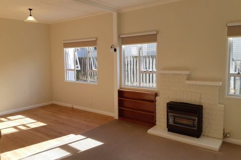 Photo of property in 26 Paynters Avenue, Strandon, New Plymouth, 4312