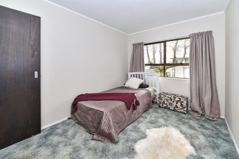 Photo of property in 1/2 West Street, Papakura, 2110