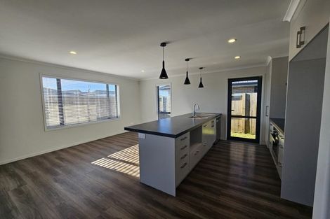 Photo of property in 48 Crown Street, Papamoa, 3118