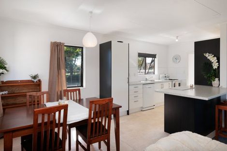 Photo of property in 7 Kane Road, Papamoa Beach, Papamoa, 3118