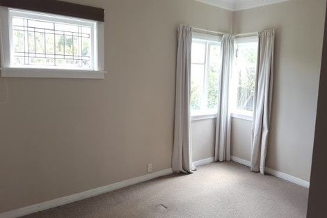 Photo of property in 158 Naenae Road, Naenae, Lower Hutt, 5011