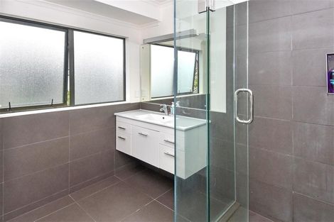 Photo of property in 59 Frank Nobilo Drive, Golflands, Auckland, 2013