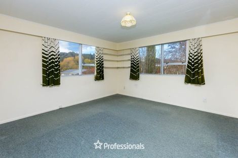 Photo of property in 55 Norana Road, Timberlea, Upper Hutt, 5018