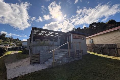 Photo of property in 96 South Road, The Glen, Dunedin, 9011