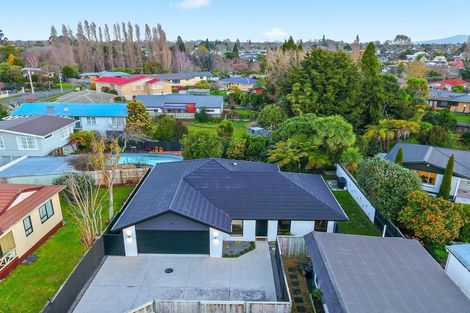 Photo of property in 2/36 Comries Road, Chartwell, Hamilton, 3210