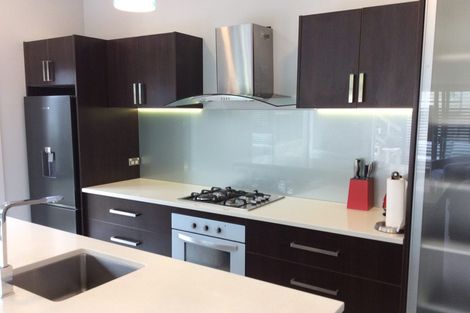 Photo of property in 15 Old Lake Road, Narrow Neck, Auckland, 0624