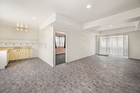 Photo of property in 5 Rameses Place, Pomare, Rotorua, 3015