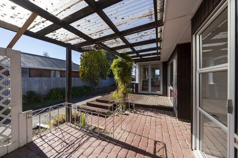 Photo of property in 179 Grimseys Road, Redwood, Christchurch, 8051