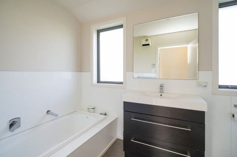 Photo of property in 94 Ariki Avenue, Otatara, Invercargill, 9879