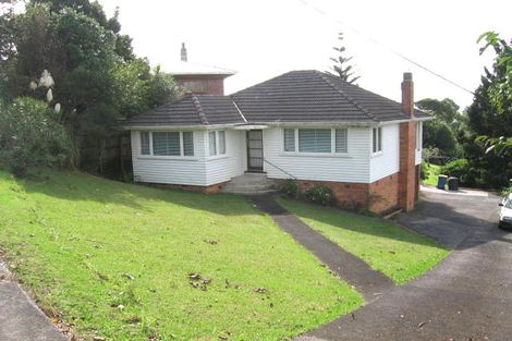 Photo of property in 121 Glengarry Road, Glen Eden, Auckland, 0602