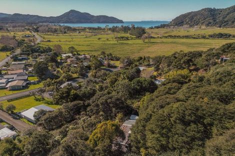 Photo of property in 4 Moana Crescent, Kennedy Bay, Coromandel, 3583