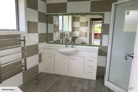 Photo of property in 6a Deepdale Street, Burnside, Christchurch, 8053