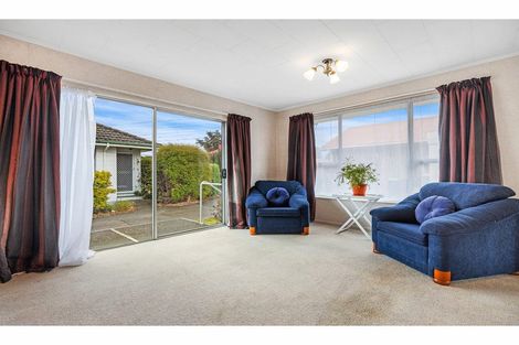 Photo of property in 3/93a Middlepark Road, Sockburn, Christchurch, 8042