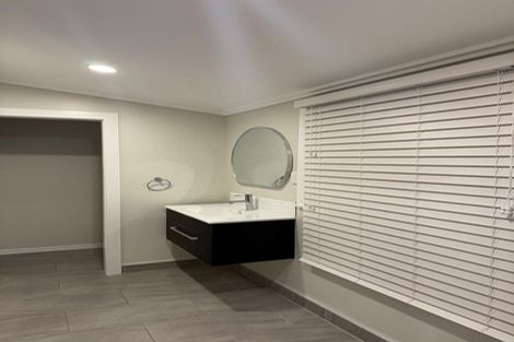 Photo of property in 34 Tawa Terrace, Tawa, Wellington, 5028