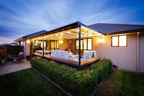 Photo of property in 172 Pacific Drive, Fitzherbert, Palmerston North, 4410