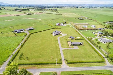 Photo of property in 167 Oroua Road, Kairanga, Palmerston North, 4475