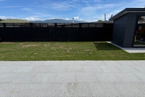 Photo of property in 87 Golf Road, Paraparaumu Beach, Paraparaumu, 5032