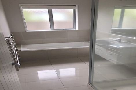 Photo of property in 16a Epsom Road, Sockburn, Christchurch, 8042