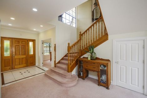 Photo of property in 5 Kilkenny Place, Fitzherbert, Palmerston North, 4410