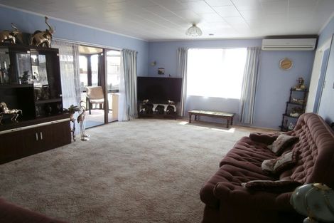 Photo of property in 1 Gummer Place, Morrinsville, 3300