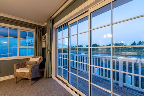 Photo of property in 39 Dittmer Drive, Awapuni, Palmerston North, 4412