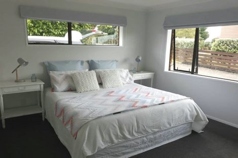 Photo of property in 8a Shearman Grove, Tauranga South, Tauranga, 3112