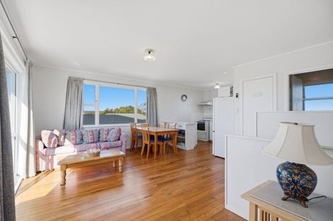 Photo of property in 22 Karewa Parade, Papamoa Beach, Papamoa, 3118
