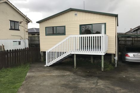 Photo of property in 1/26 Plunket Avenue, Papatoetoe, Auckland, 2104