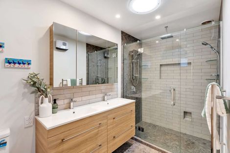 Photo of property in 1 Gilbert Place, Sydenham, Christchurch, 8023