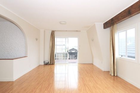 Photo of property in 139 Bucklands Beach Road, Bucklands Beach, Auckland, 2012