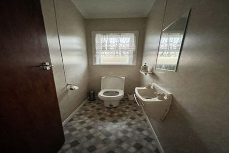 Photo of property in 24 York Avenue, Heretaunga, Upper Hutt, 5018