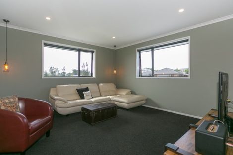 Photo of property in 54 Cyrus Street, Whalers Gate, New Plymouth, 4310