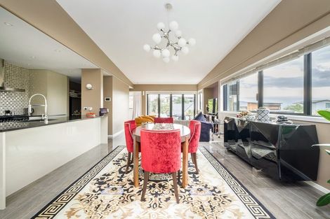 Photo of property in 11 Janice Place, Mount Pleasant, Christchurch, 8081