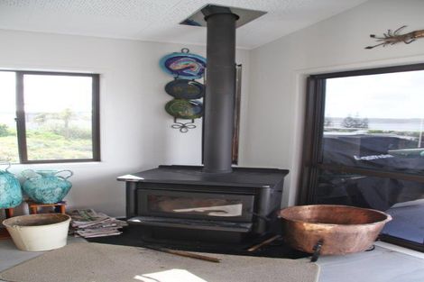 Photo of property in 11 Harbourview Street, Mangawhai Heads, Mangawhai, 0505