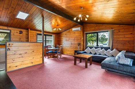 Photo of property in 12 Leather Street, Huntly, 3700