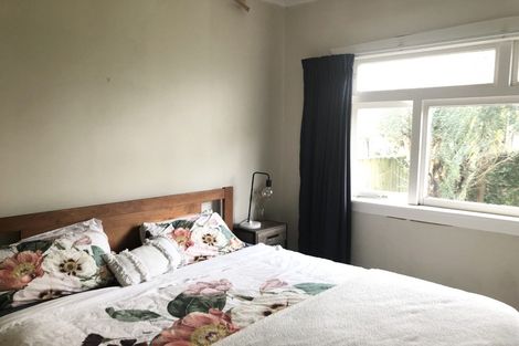 Photo of property in 48 Lambeth Road, Mount Eden, Auckland, 1041