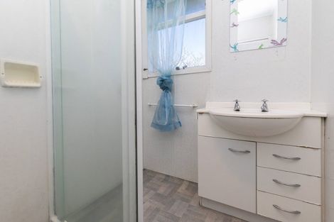 Photo of property in 5 Doreen Street, Aranui, Christchurch, 8061