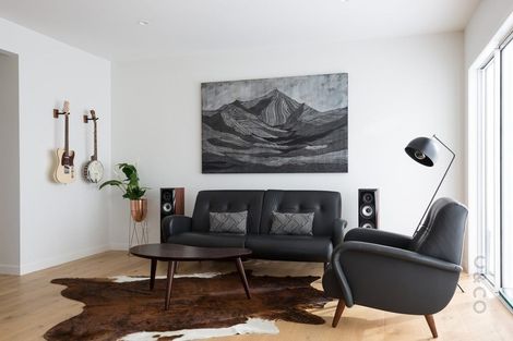 Photo of property in 10 Tauwaka Crescent, Riverhead, 0820