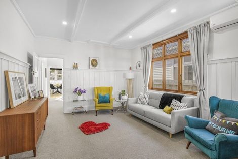 Photo of property in 24 Kauri Street, Eastbourne, Lower Hutt, 5013