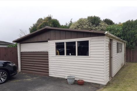 Photo of property in 5 Pinedale Place, Henderson, Auckland, 0610