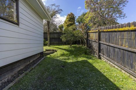 Photo of property in 1/98 Barrys Road, Glendene, Auckland, 0602