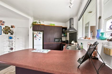 Photo of property in 92/1b South Road, Blagdon, New Plymouth, 4310