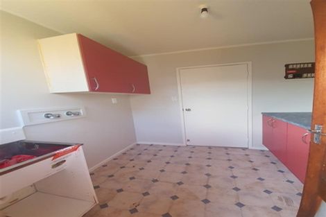 Photo of property in 13 Poutini Place, Manurewa, Auckland, 2102