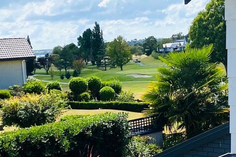 Photo of property in 52 Links View Drive, Omokoroa, 3114