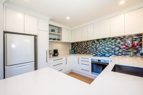 Photo of property in 50 Dale Road, Raumati South, Paraparaumu, 5032