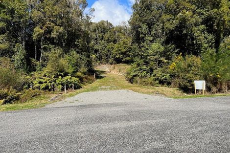 Photo of property in 4 Kakapo Way, Moana, 7875